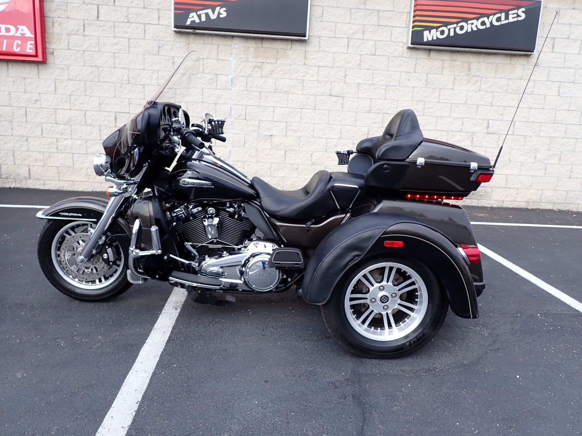 2020 Harley-Davidson Tri Glide® Ultra in Massillon, Ohio - Photo 16