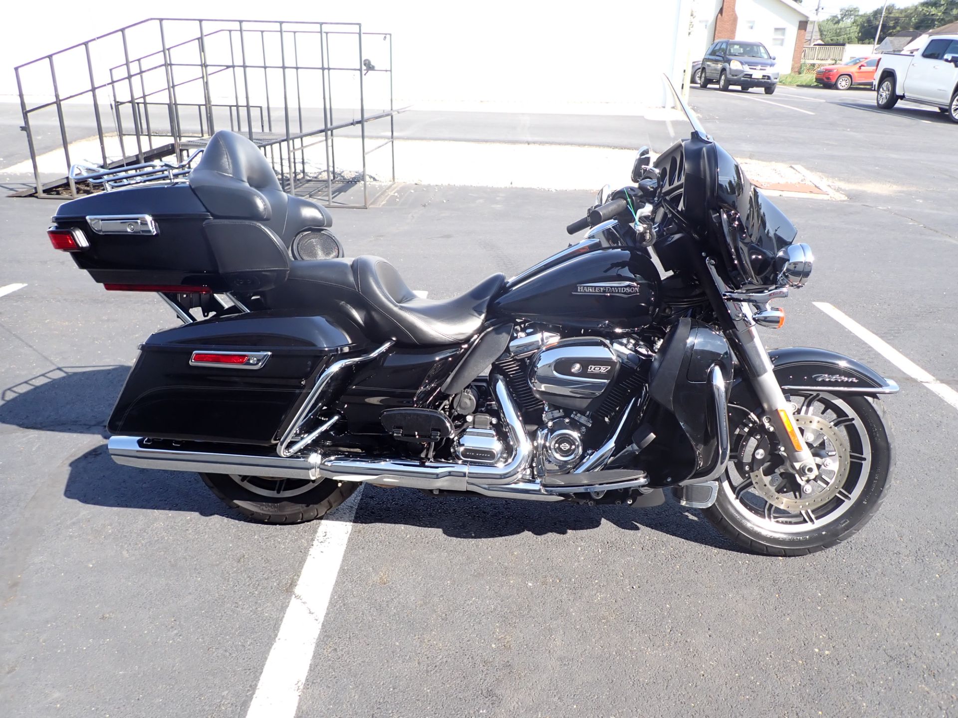 2019 Harley-Davidson Electra Glide® Ultra Classic® in Massillon, Ohio - Photo 1