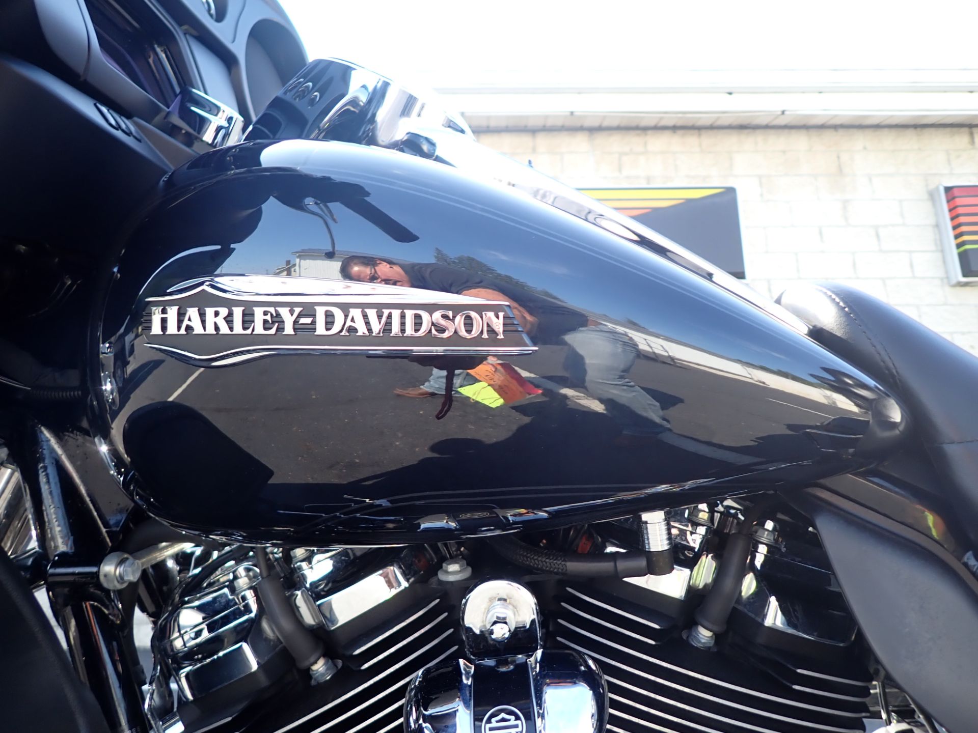2019 Harley-Davidson Electra Glide® Ultra Classic® in Massillon, Ohio - Photo 10