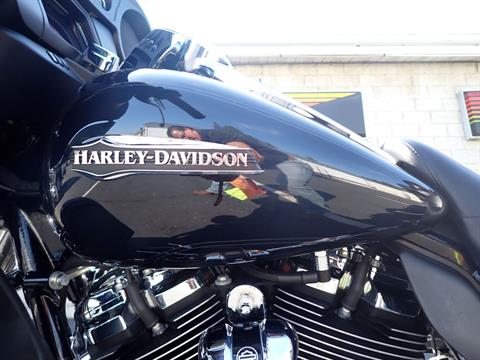2019 Harley-Davidson Electra Glide® Ultra Classic® in Massillon, Ohio - Photo 10