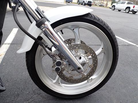 2013 Yamaha Raider S in Massillon, Ohio - Photo 2