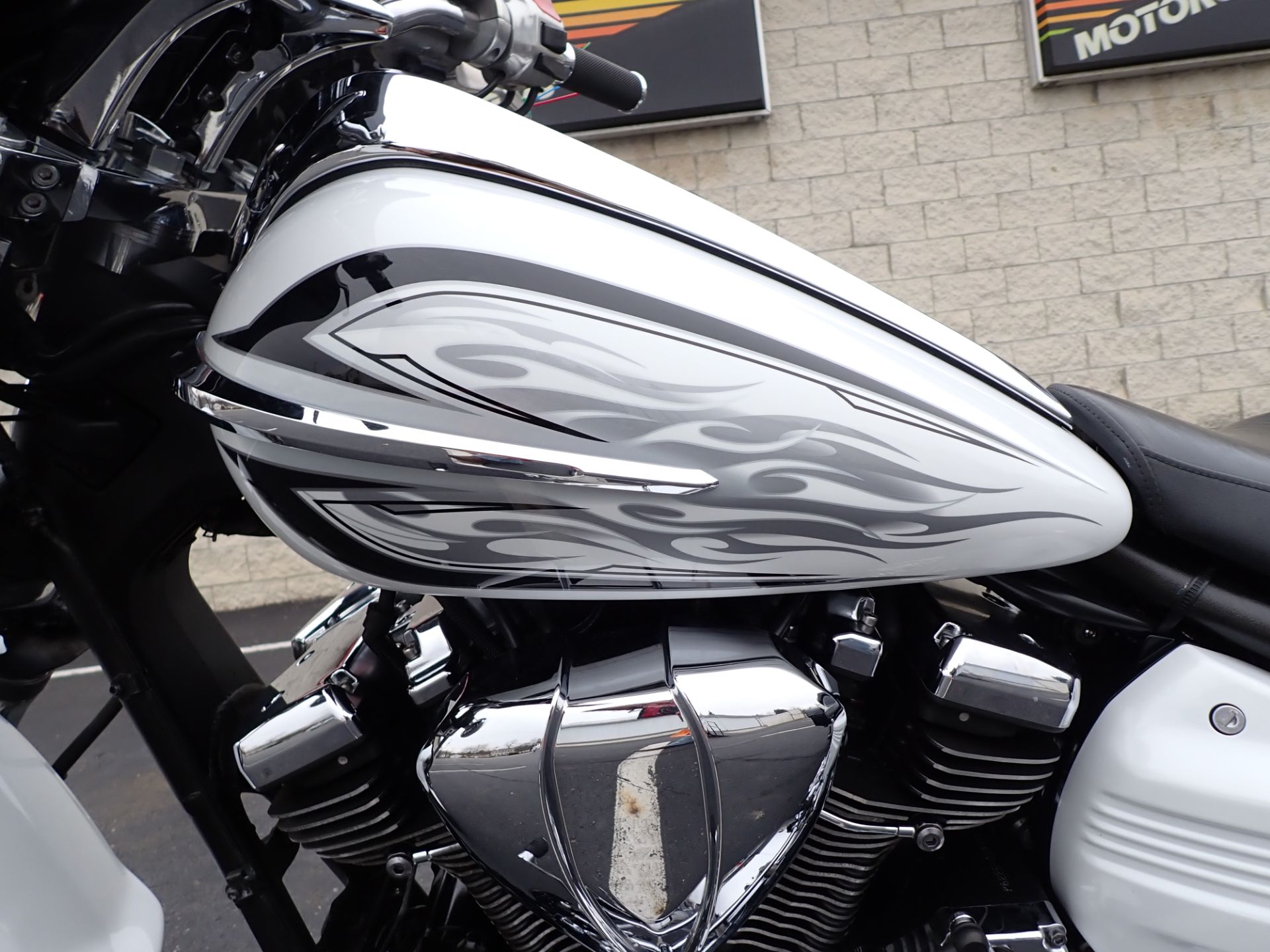 2013 Yamaha Raider S in Massillon, Ohio - Photo 9