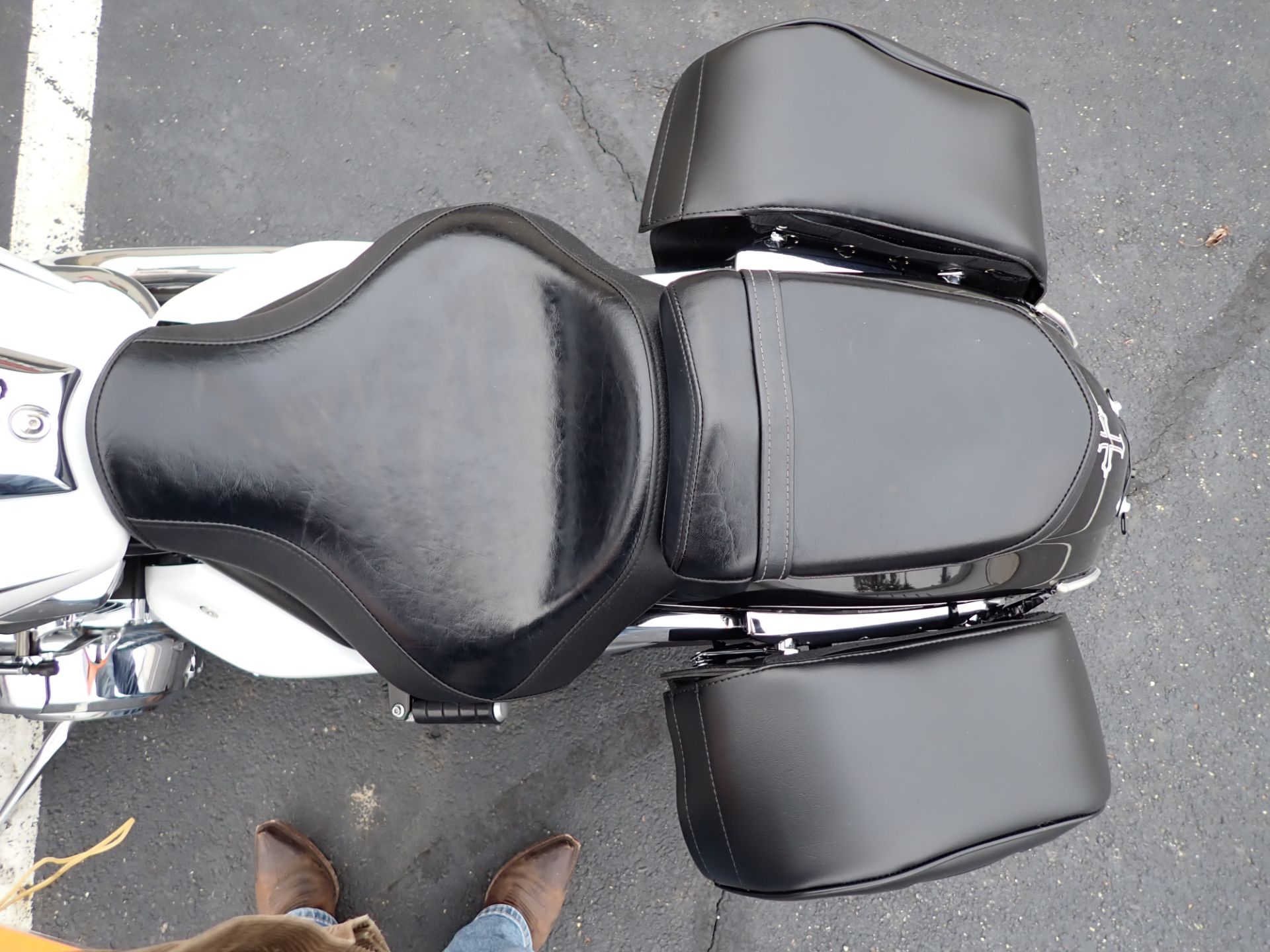 2013 Yamaha Raider S in Massillon, Ohio - Photo 13