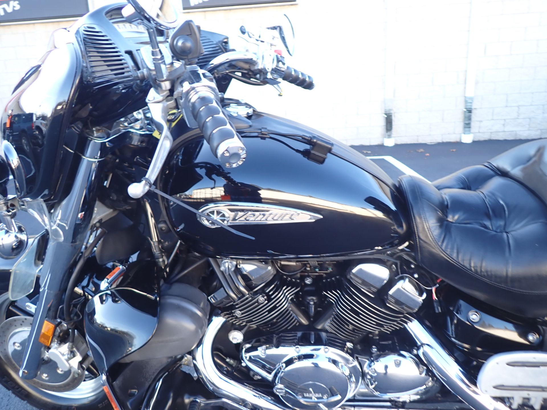 2007 Yamaha Royal Star® Midnight Venture in Massillon, Ohio - Photo 14