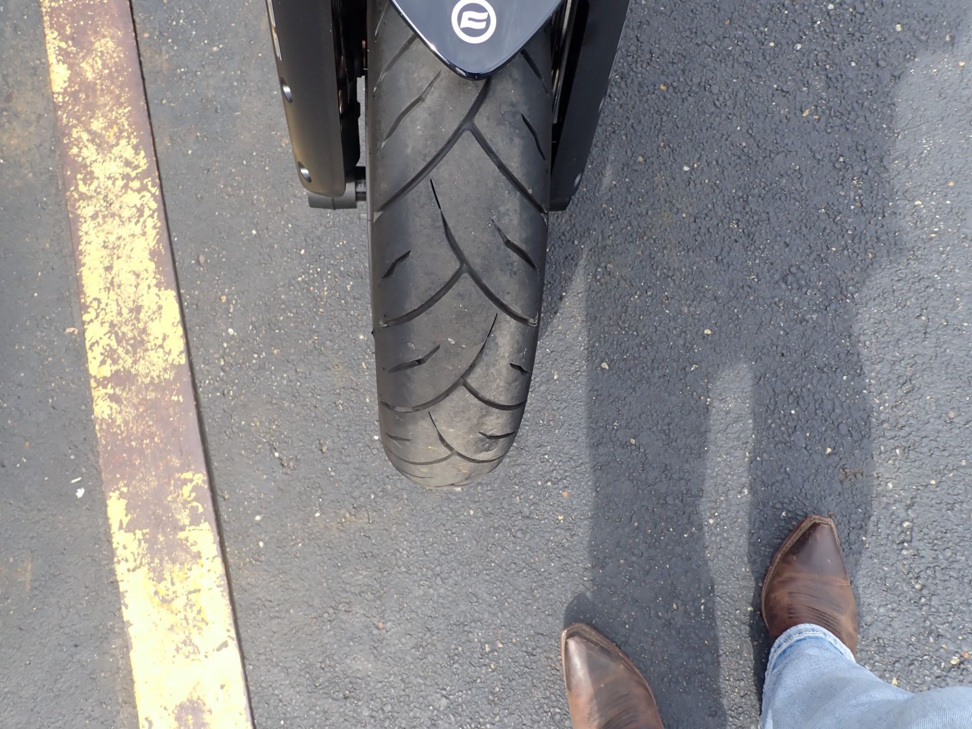 2024 CFMOTO 800NK in Massillon, Ohio - Photo 12