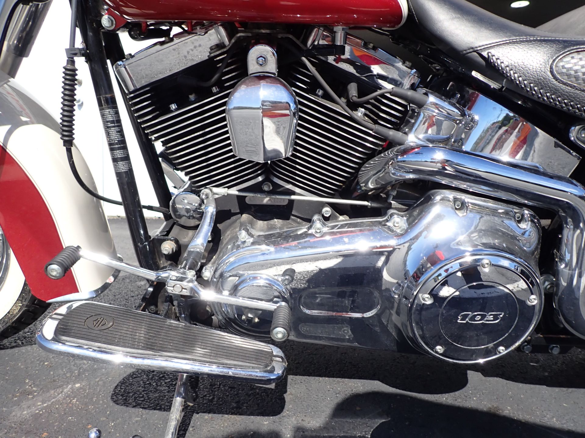 2012 Harley-Davidson Softail® Deluxe in Massillon, Ohio - Photo 9