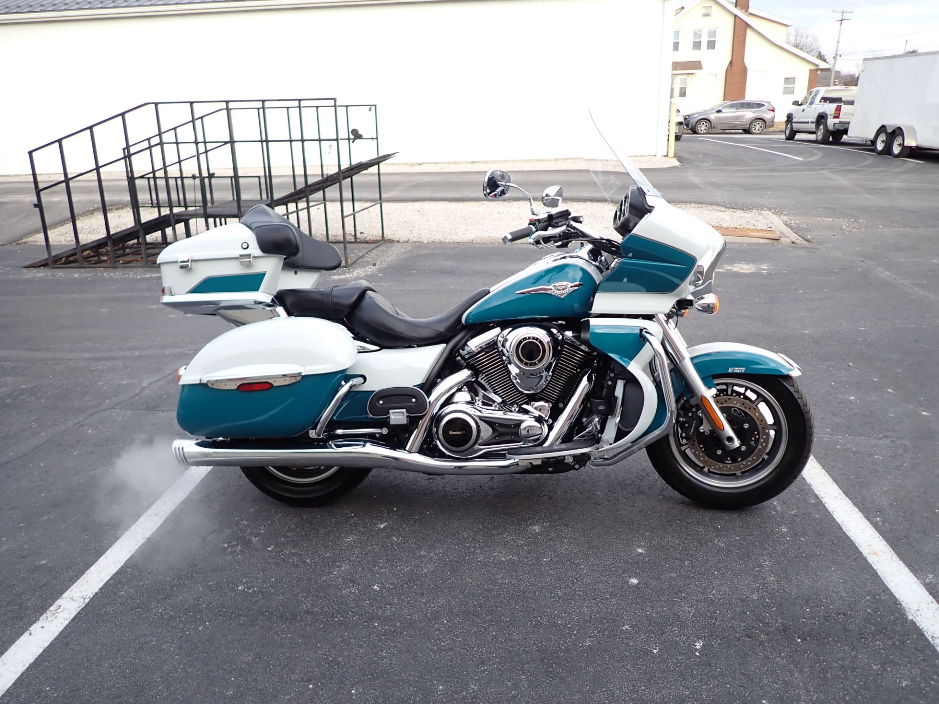 2022 Kawasaki Vulcan 1700 Voyager ABS in Massillon, Ohio - Photo 1