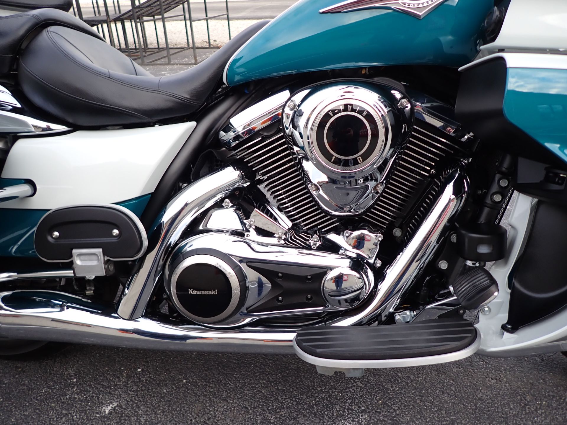 2022 Kawasaki Vulcan 1700 Voyager ABS in Massillon, Ohio - Photo 6