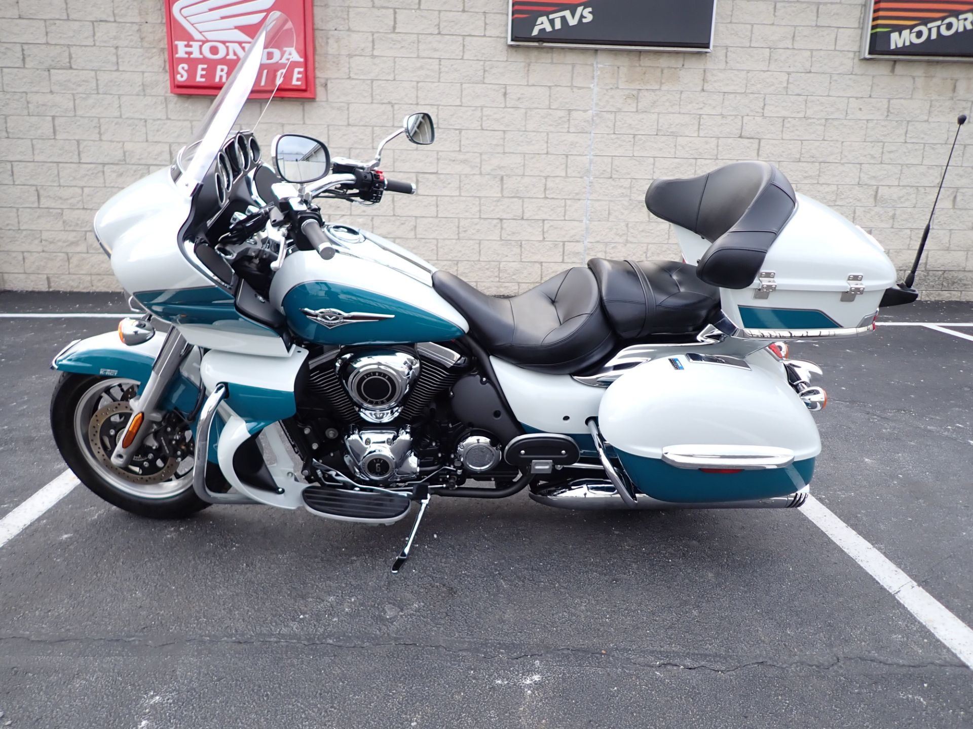 2022 Kawasaki Vulcan 1700 Voyager ABS in Massillon, Ohio - Photo 16