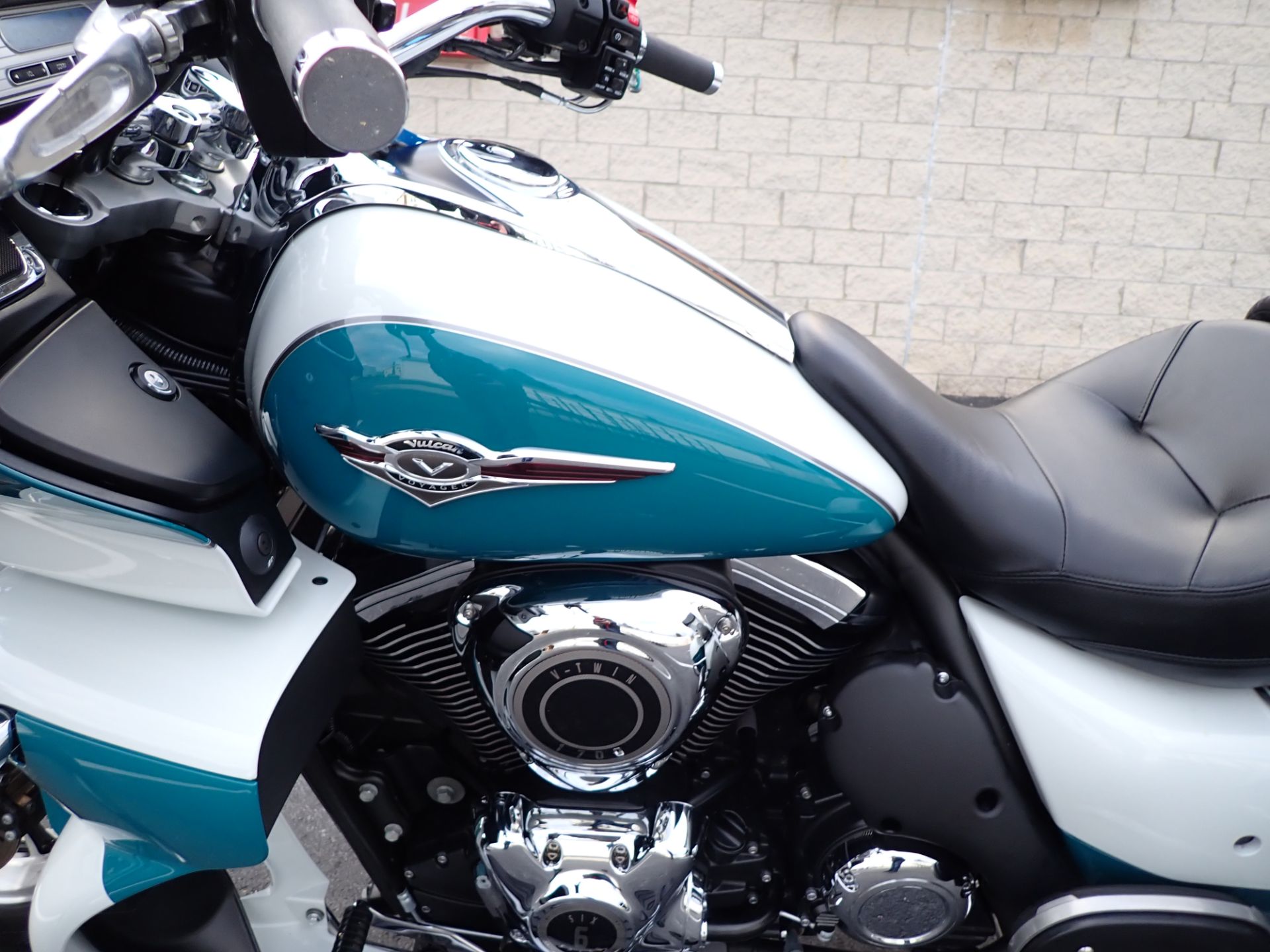 2022 Kawasaki Vulcan 1700 Voyager ABS in Massillon, Ohio - Photo 20