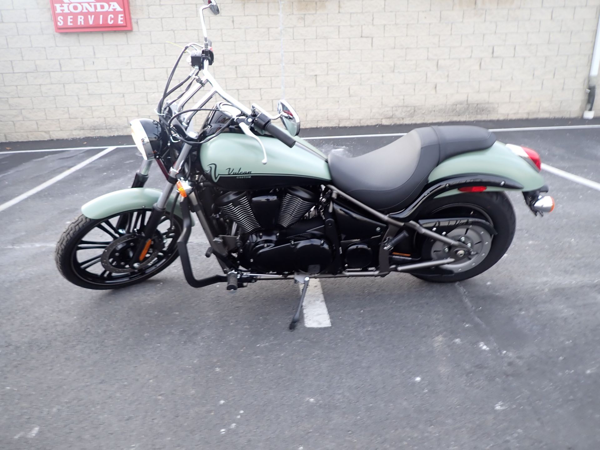 2023 Kawasaki Vulcan 900 Custom in Massillon, Ohio - Photo 13