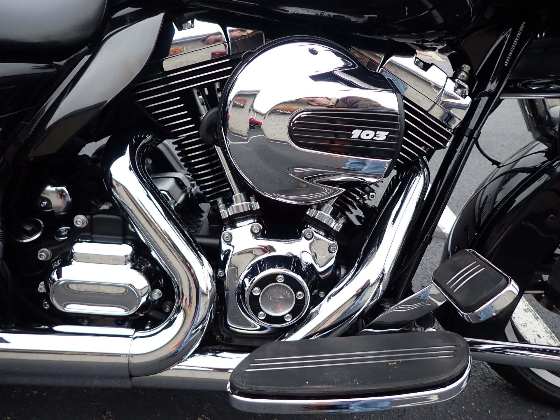 2016 Harley-Davidson Street Glide® Special in Massillon, Ohio - Photo 5