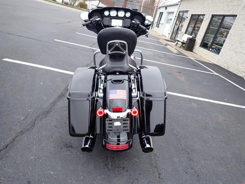 2016 Harley-Davidson Street Glide® Special in Massillon, Ohio - Photo 19