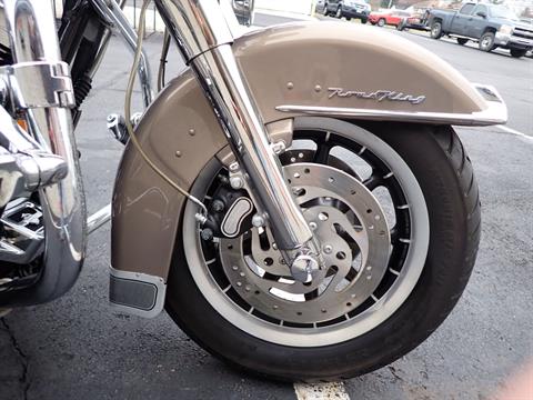 2004 Harley-Davidson FLHR/FLHRI Road King® in Massillon, Ohio - Photo 2