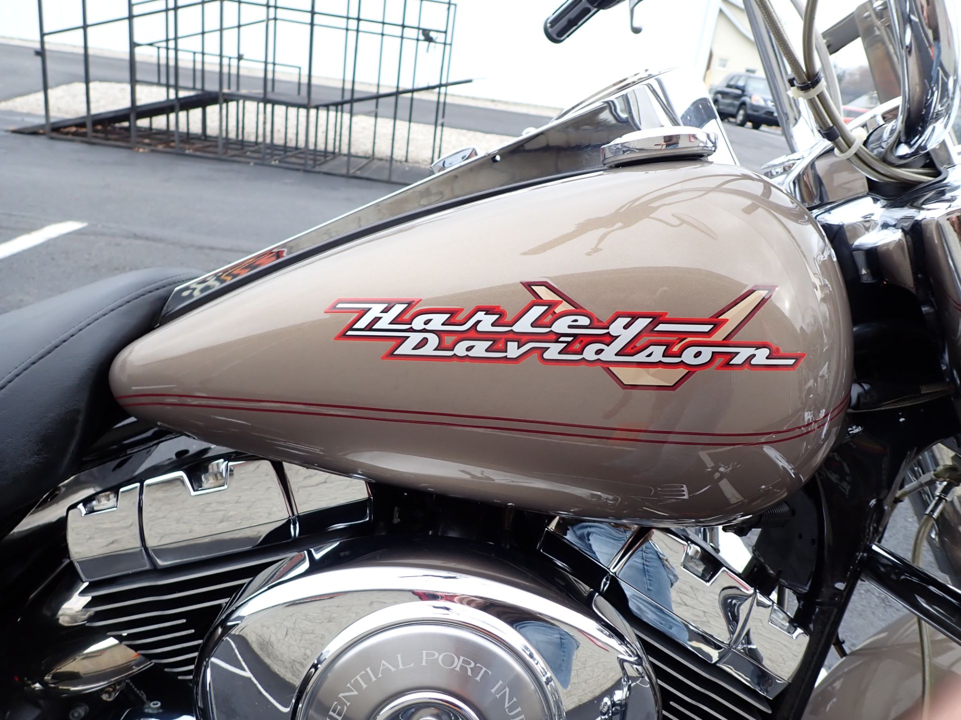 2004 Harley-Davidson FLHR/FLHRI Road King® in Massillon, Ohio - Photo 3