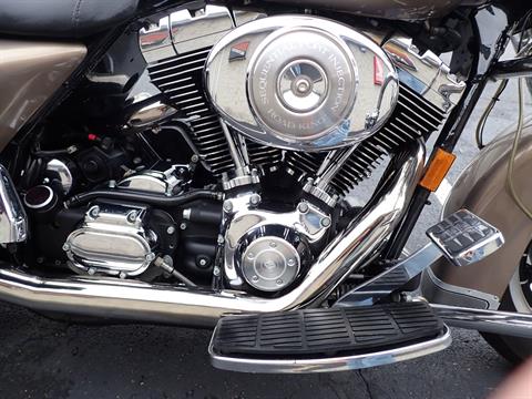 2004 Harley-Davidson FLHR/FLHRI Road King® in Massillon, Ohio - Photo 4