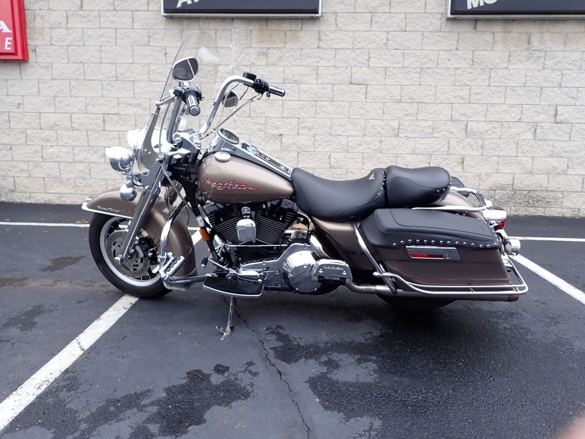 2004 Harley-Davidson FLHR/FLHRI Road King® in Massillon, Ohio - Photo 6