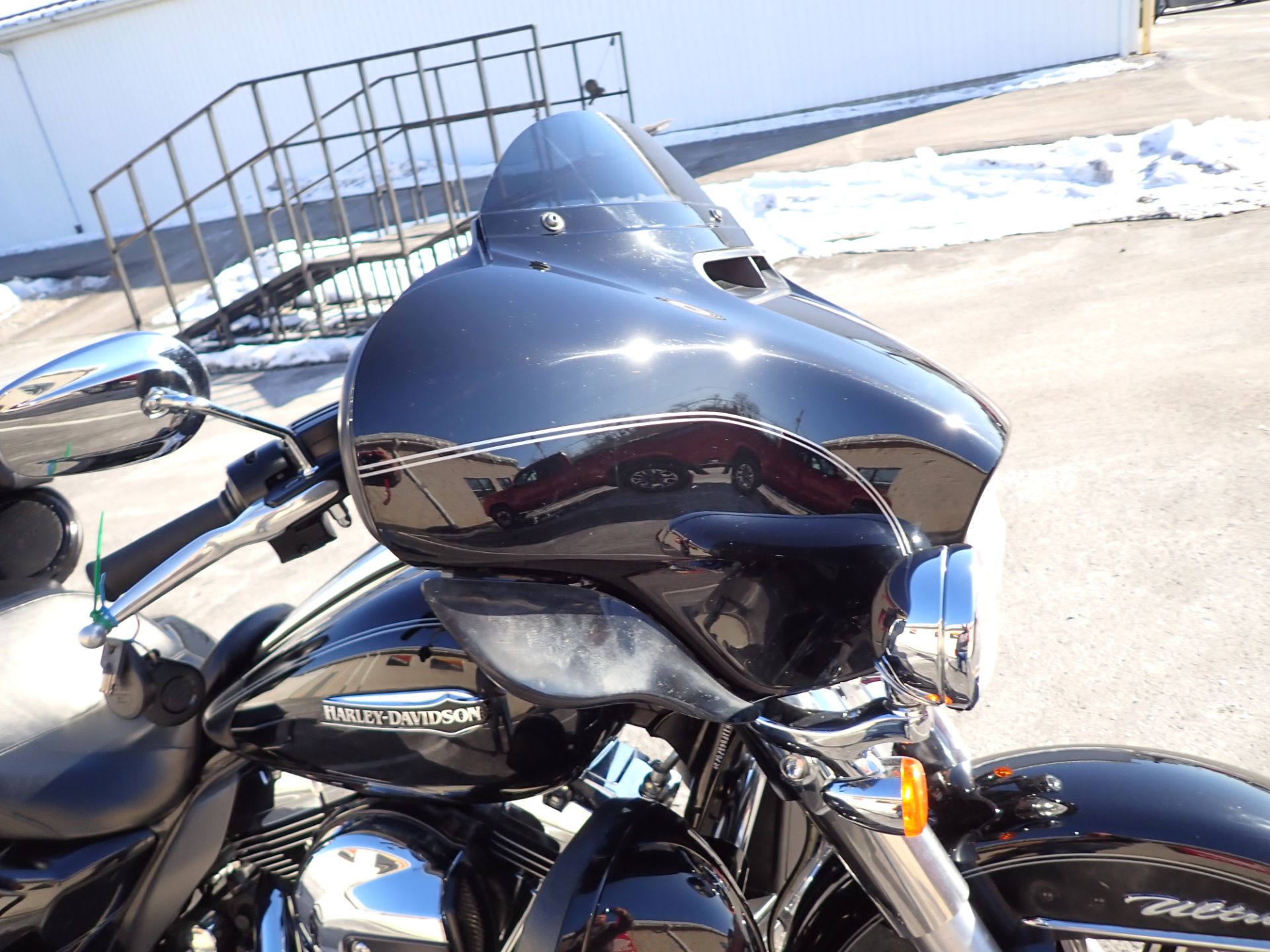 2015 Harley-Davidson Electra Glide® Ultra Classic® Low in Massillon, Ohio - Photo 3