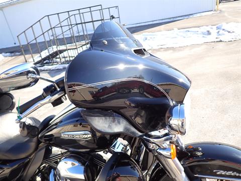 2015 Harley-Davidson Electra Glide® Ultra Classic® Low in Massillon, Ohio - Photo 3