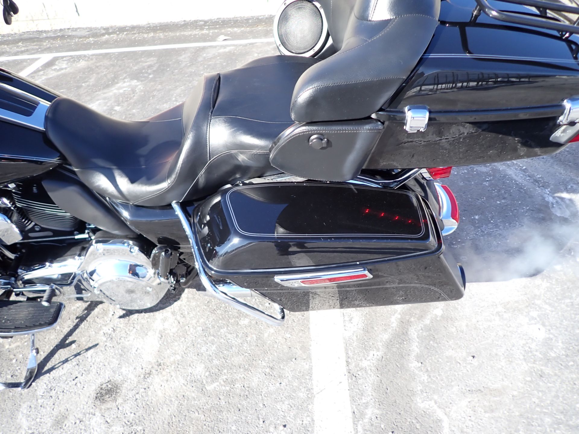 2015 Harley-Davidson Electra Glide® Ultra Classic® Low in Massillon, Ohio - Photo 22