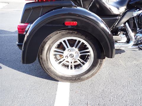 2021 Harley-Davidson Tri Glide® Ultra in Massillon, Ohio - Photo 5