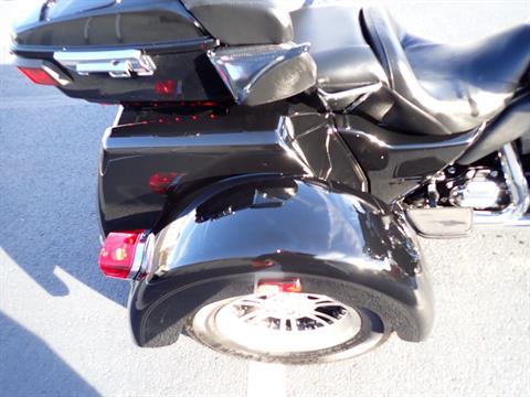 2021 Harley-Davidson Tri Glide® Ultra in Massillon, Ohio - Photo 6