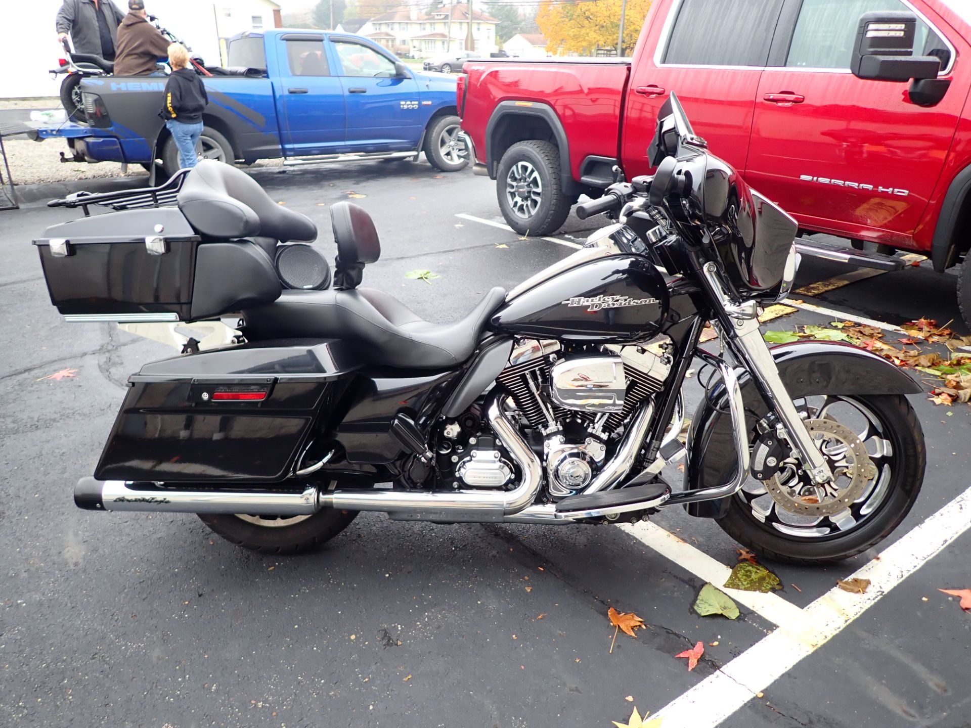 2013 Harley-Davidson Street Glide® in Massillon, Ohio - Photo 1