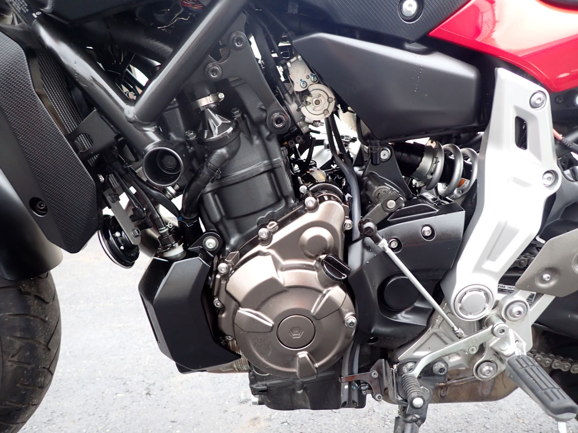 2015 Yamaha FZ-07 in Massillon, Ohio - Photo 8