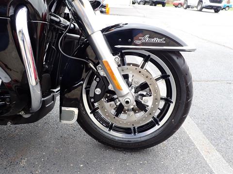 2019 Harley-Davidson Ultra Limited in Massillon, Ohio - Photo 2