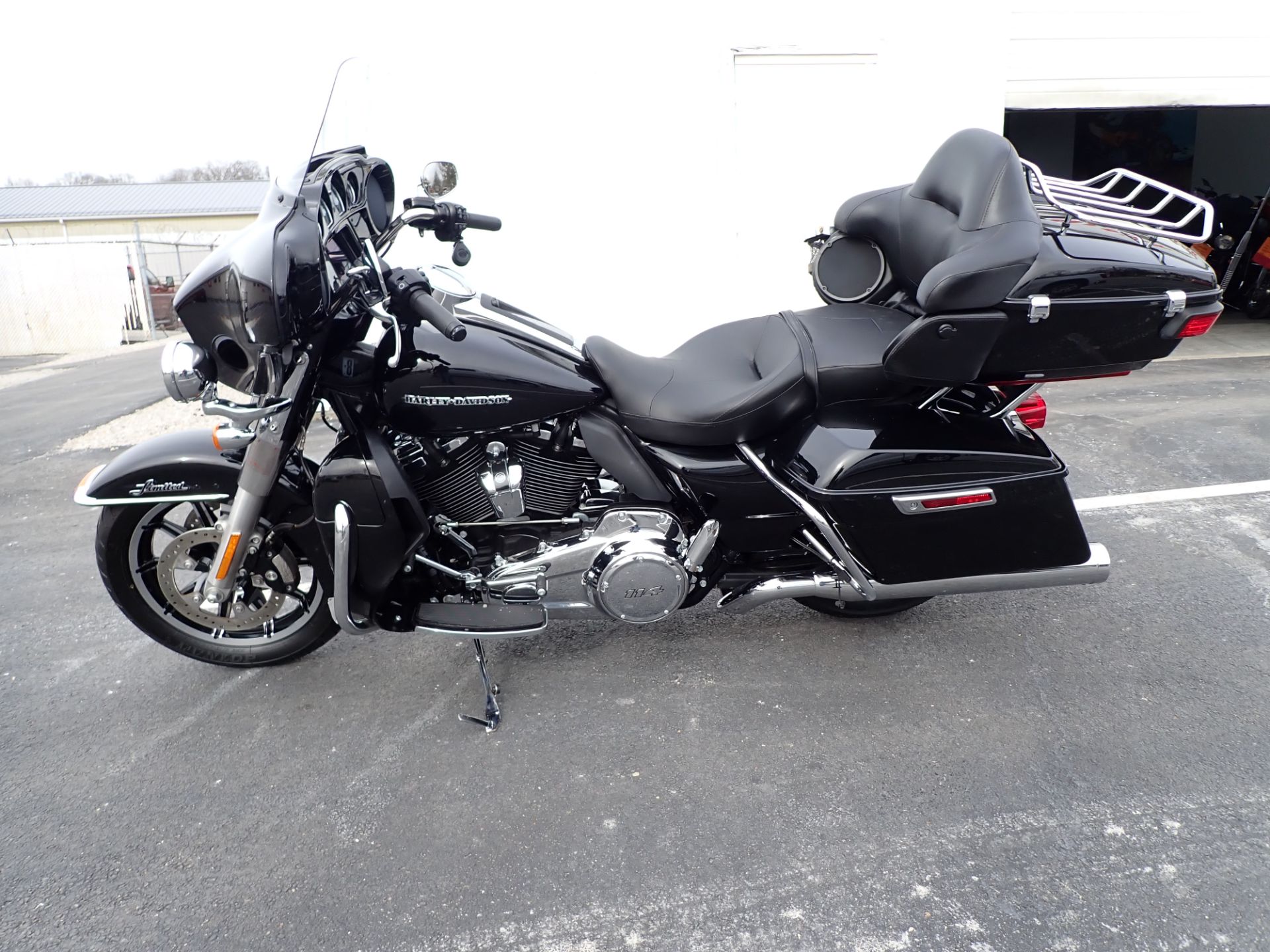 2019 Harley-Davidson Ultra Limited in Massillon, Ohio - Photo 16