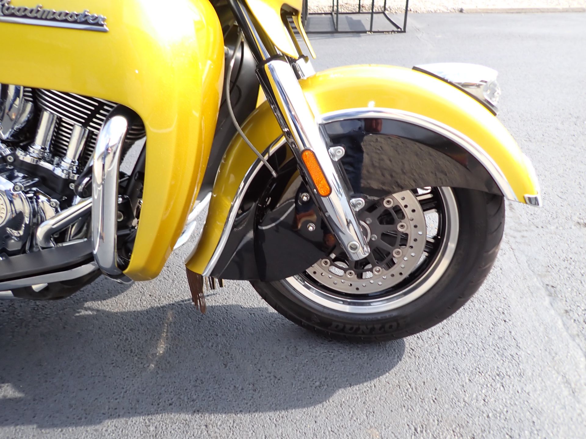 2018 Indian Motorcycle Roadmaster® Icon Series in Massillon, Ohio - Photo 2