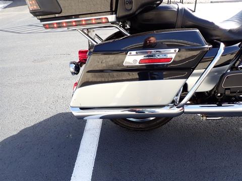2012 Harley-Davidson Electra Glide® Ultra Limited in Massillon, Ohio - Photo 5