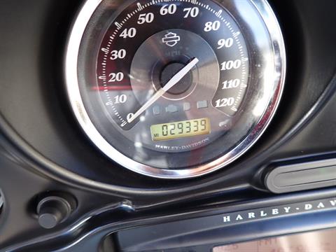 2012 Harley-Davidson Electra Glide® Ultra Limited in Massillon, Ohio - Photo 9