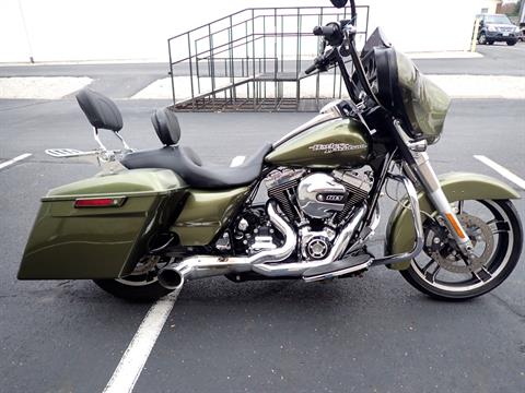 2016 Harley-Davidson Street Glide® in Massillon, Ohio