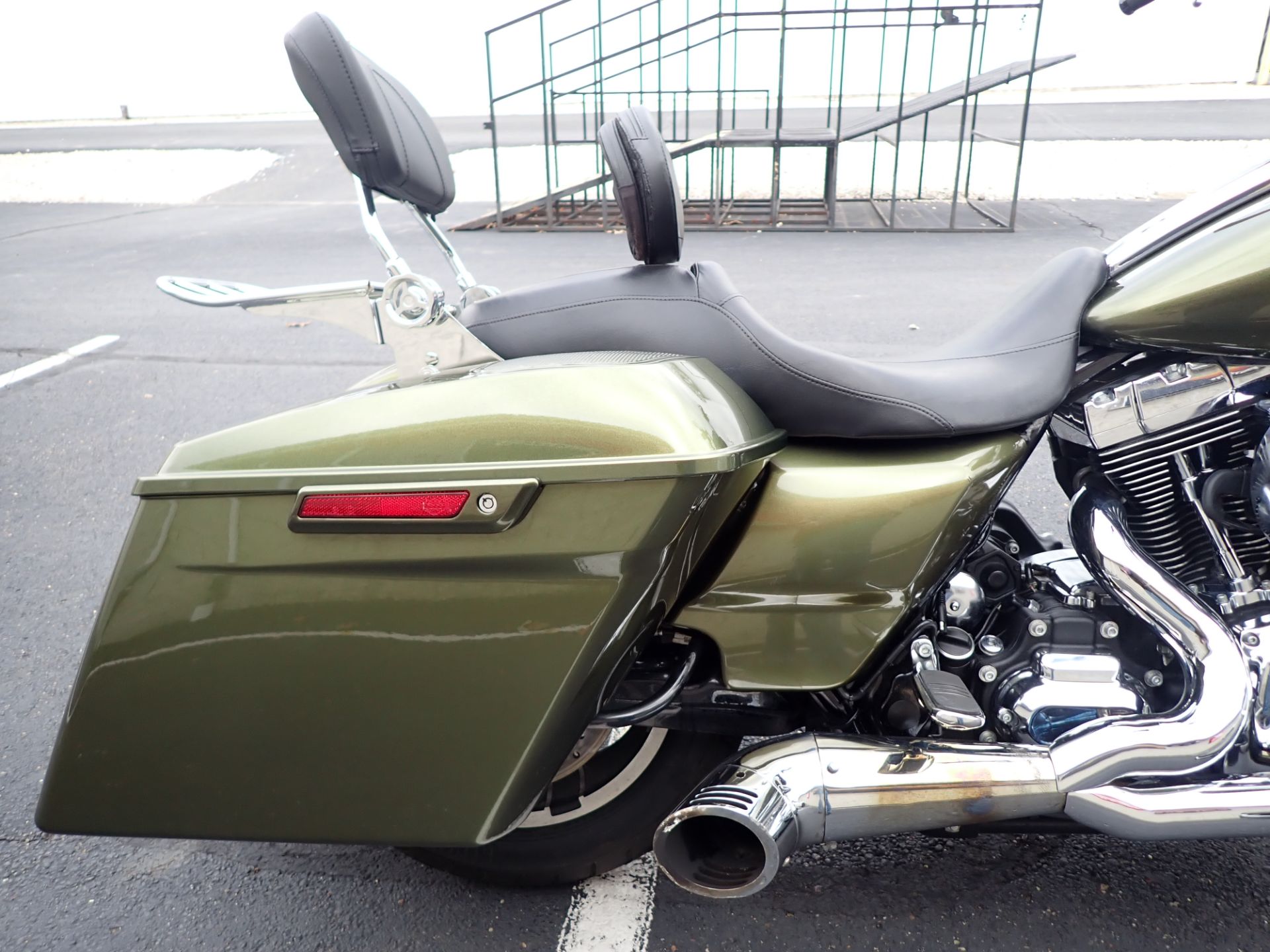 2016 Harley-Davidson Street Glide® in Massillon, Ohio - Photo 5