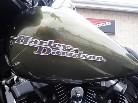 2016 Harley-Davidson Street Glide® in Massillon, Ohio - Photo 15