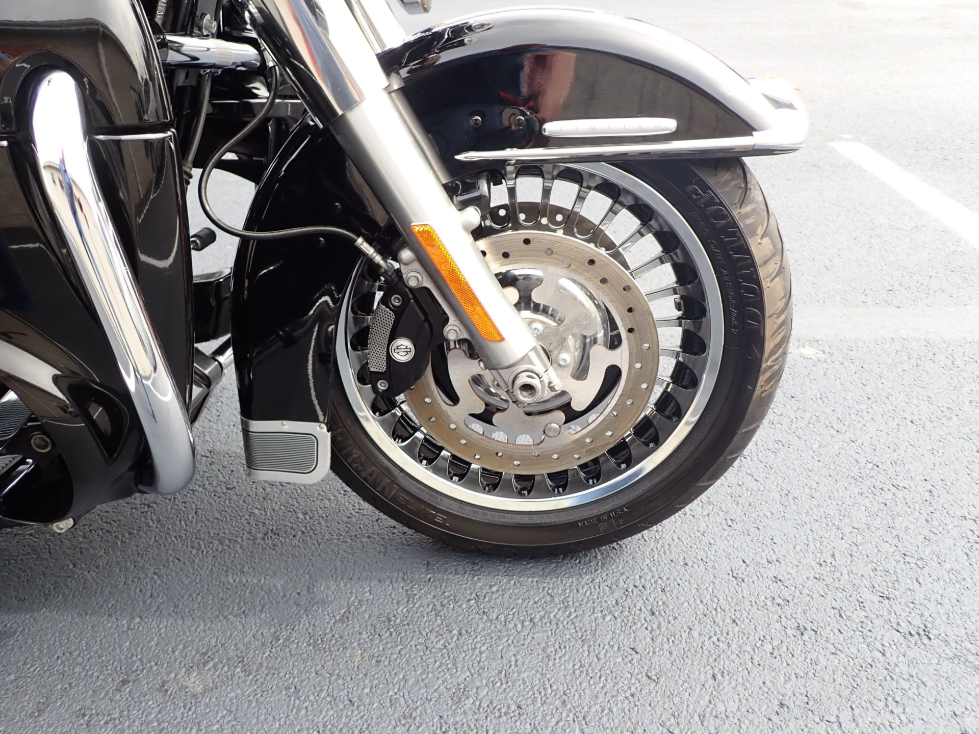 2012 Harley-Davidson Electra Glide® Ultra Limited in Massillon, Ohio - Photo 2