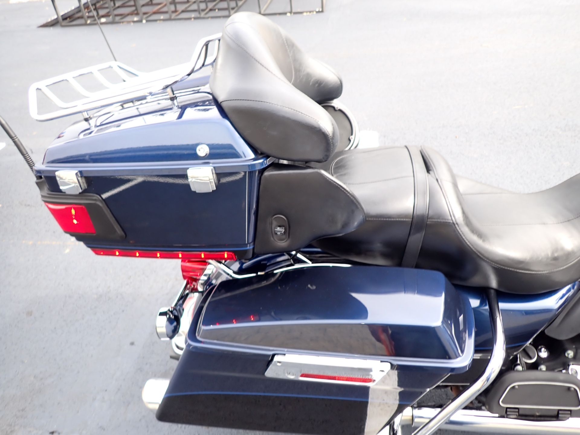 2012 Harley-Davidson Electra Glide® Ultra Limited in Massillon, Ohio - Photo 6
