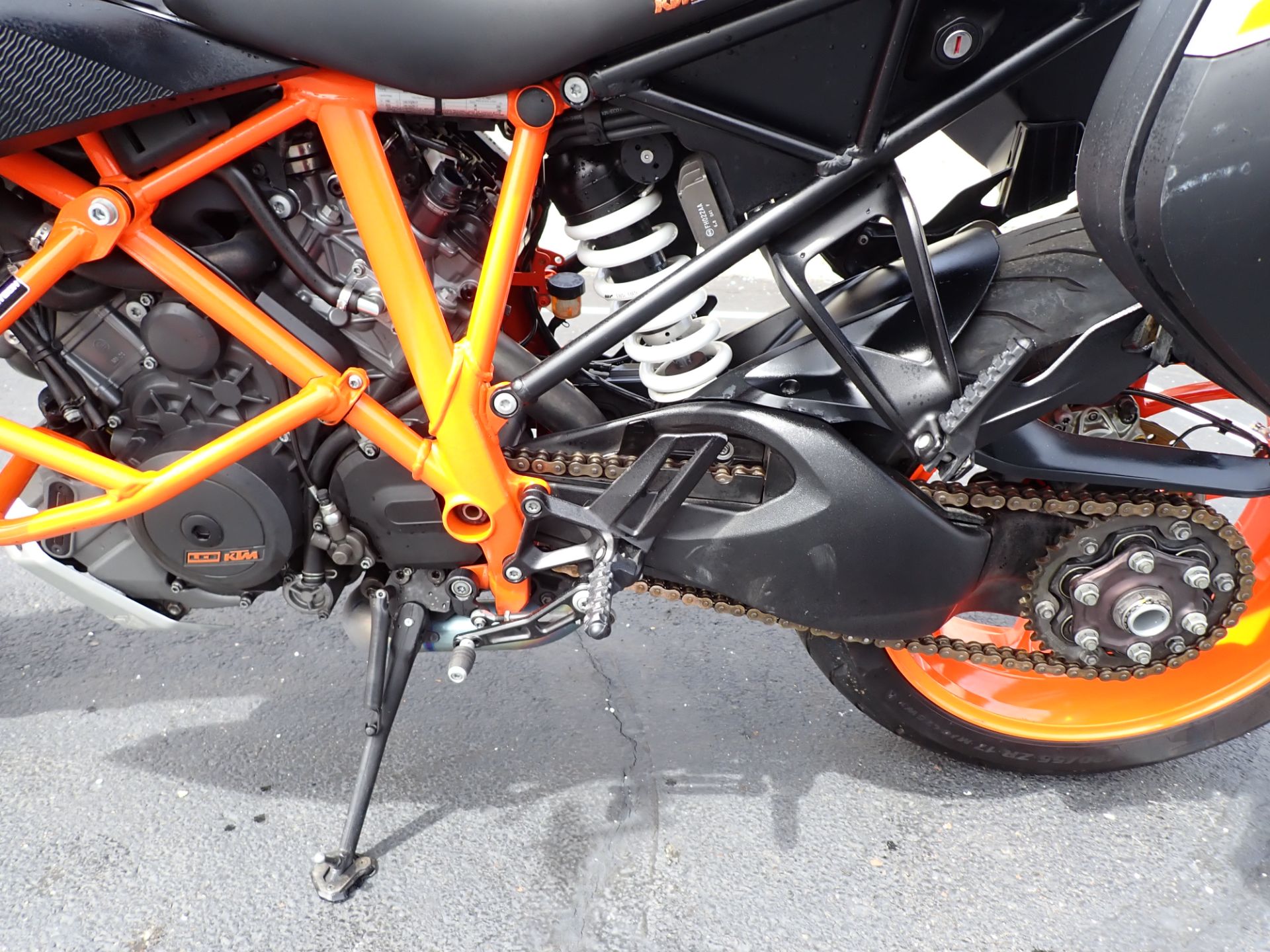 2017 KTM 1290 Super Duke GT in Massillon, Ohio - Photo 21