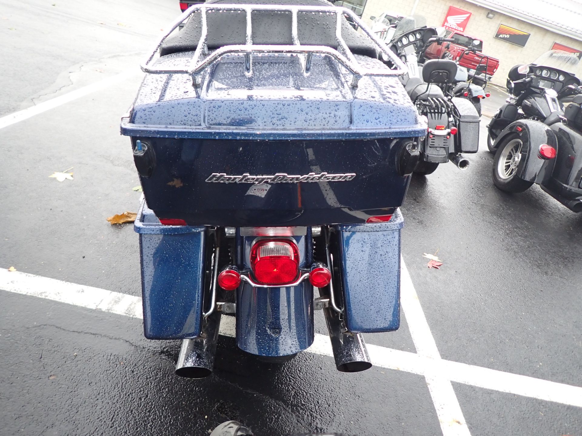 2013 Harley-Davidson Road Glide® Ultra in Massillon, Ohio - Photo 4