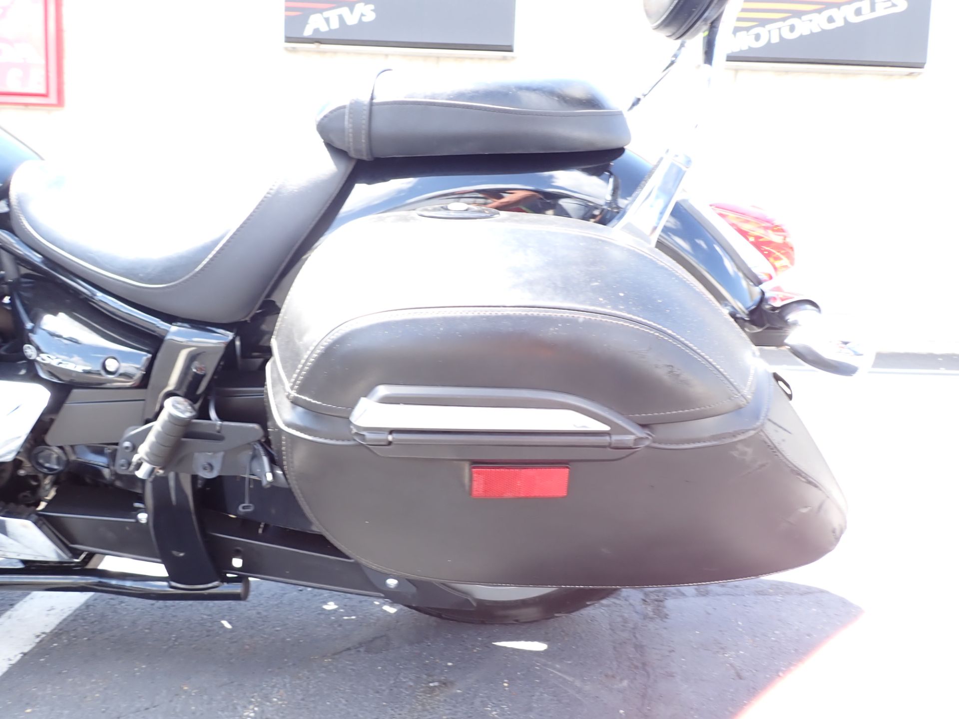 2012 Yamaha V Star 950 Tourer in Massillon, Ohio - Photo 7