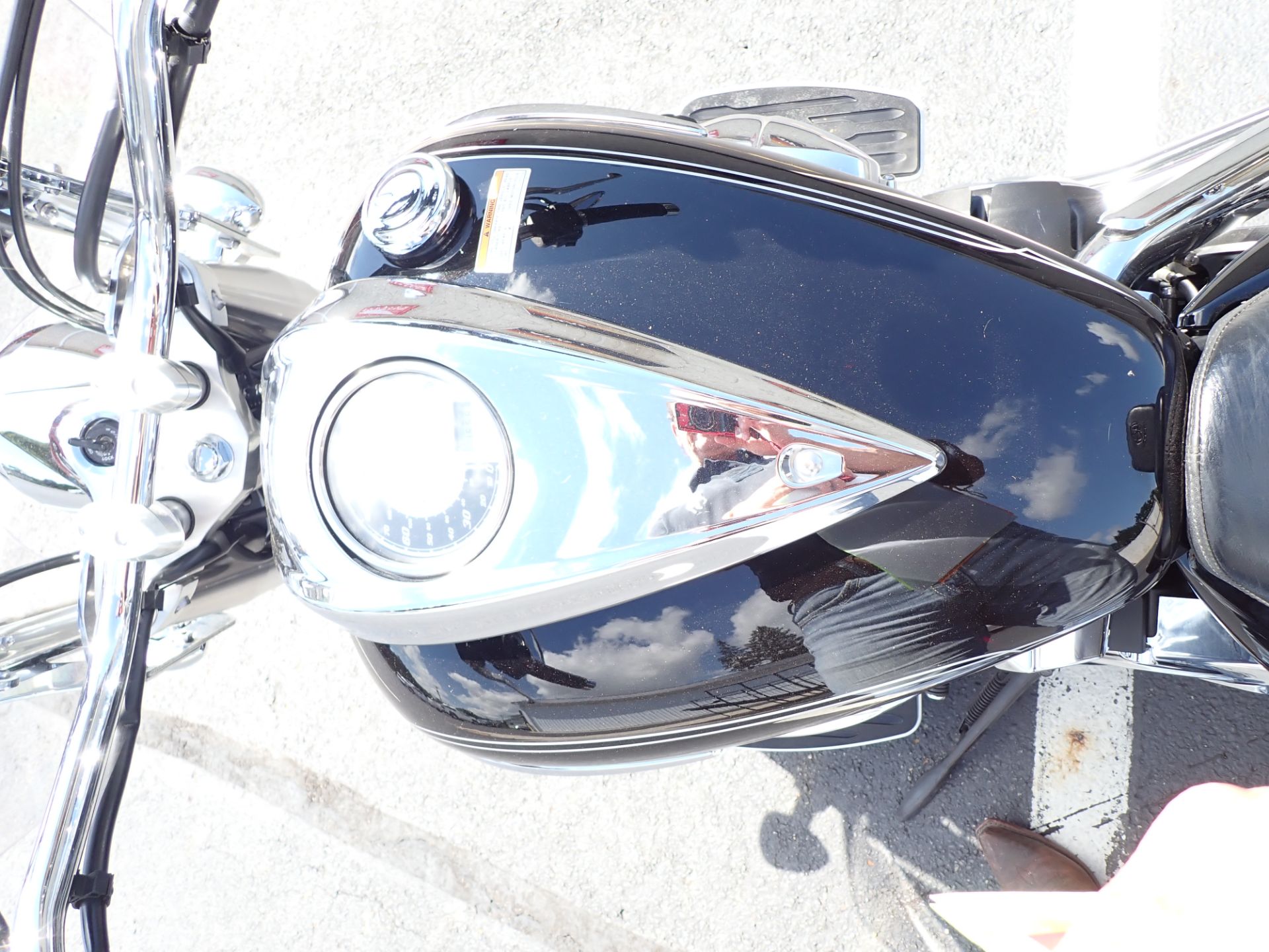 2012 Yamaha V Star 950 Tourer in Massillon, Ohio - Photo 14