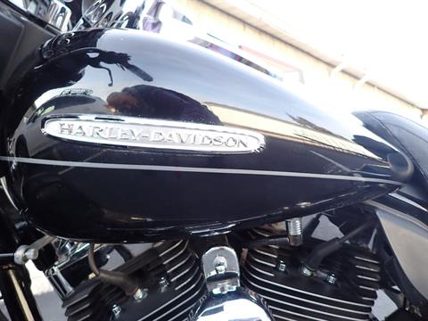 2012 Harley-Davidson Electra Glide® Ultra Limited in Massillon, Ohio - Photo 15