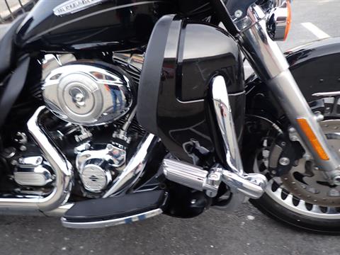 2012 Harley-Davidson Electra Glide® Ultra Limited in Massillon, Ohio - Photo 5