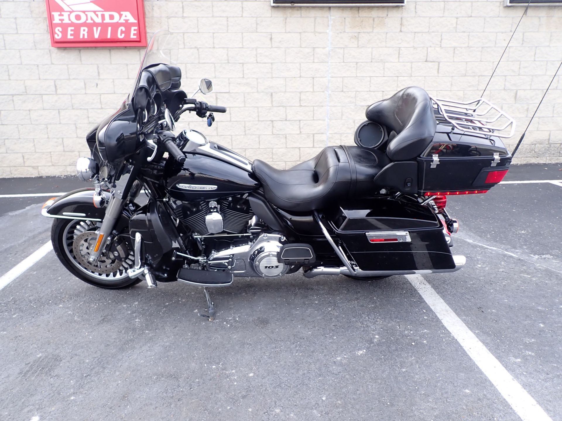 2012 Harley-Davidson Electra Glide® Ultra Limited in Massillon, Ohio - Photo 16