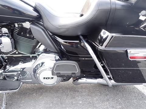 2012 Harley-Davidson Electra Glide® Ultra Limited in Massillon, Ohio - Photo 22