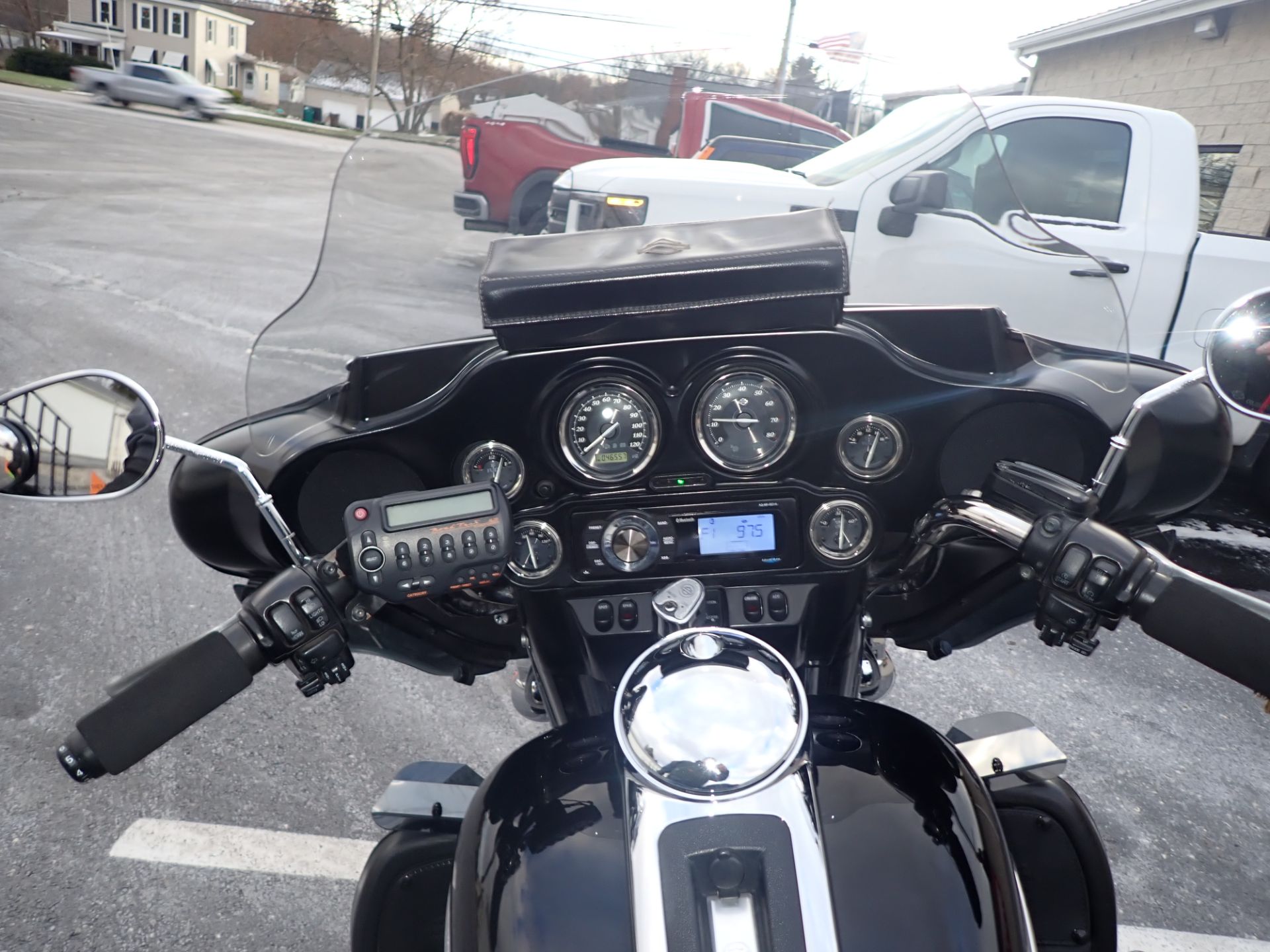2012 Harley-Davidson Electra Glide® Ultra Limited in Massillon, Ohio - Photo 10