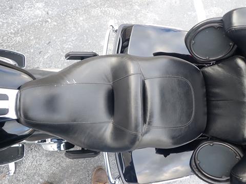 2012 Harley-Davidson Electra Glide® Ultra Limited in Massillon, Ohio - Photo 12