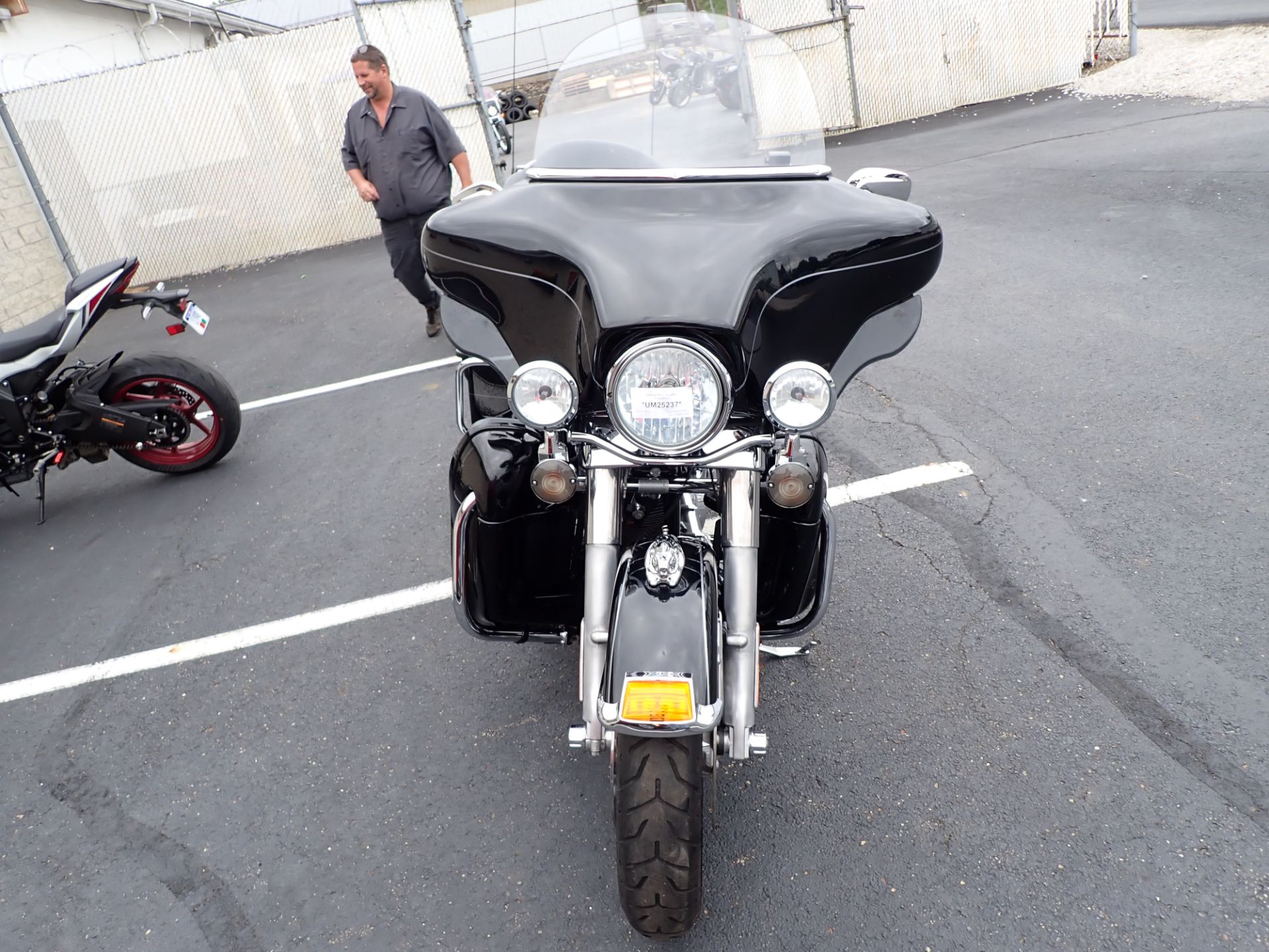 2012 Harley-Davidson Electra Glide® Ultra Limited in Massillon, Ohio - Photo 13
