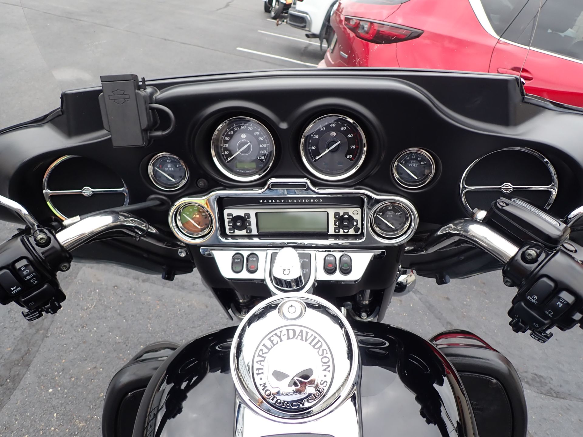 2012 Harley-Davidson Electra Glide® Ultra Limited in Massillon, Ohio - Photo 16
